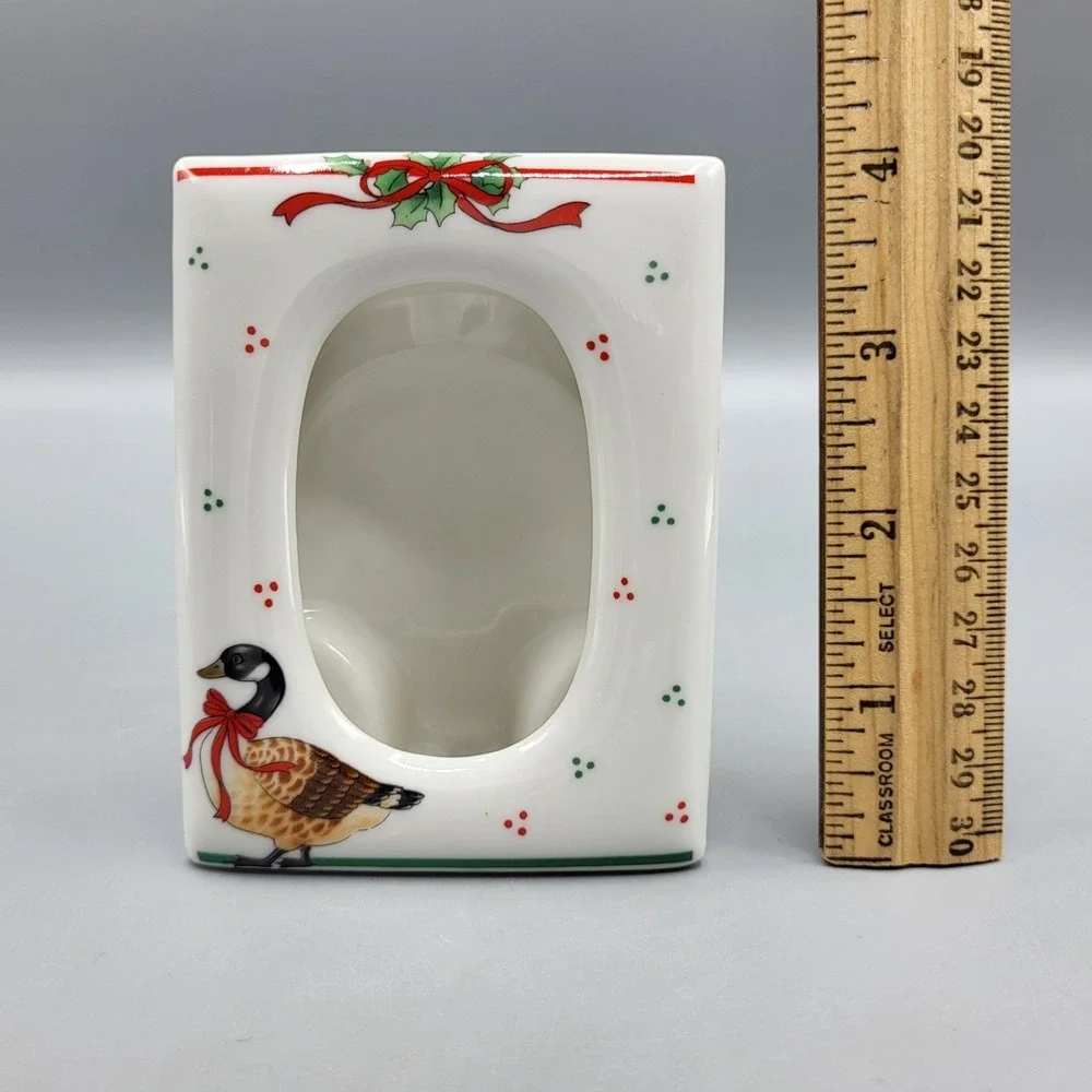 Holiday Ceramic Picture Frame Small Christmas Goose Holly White 4x3